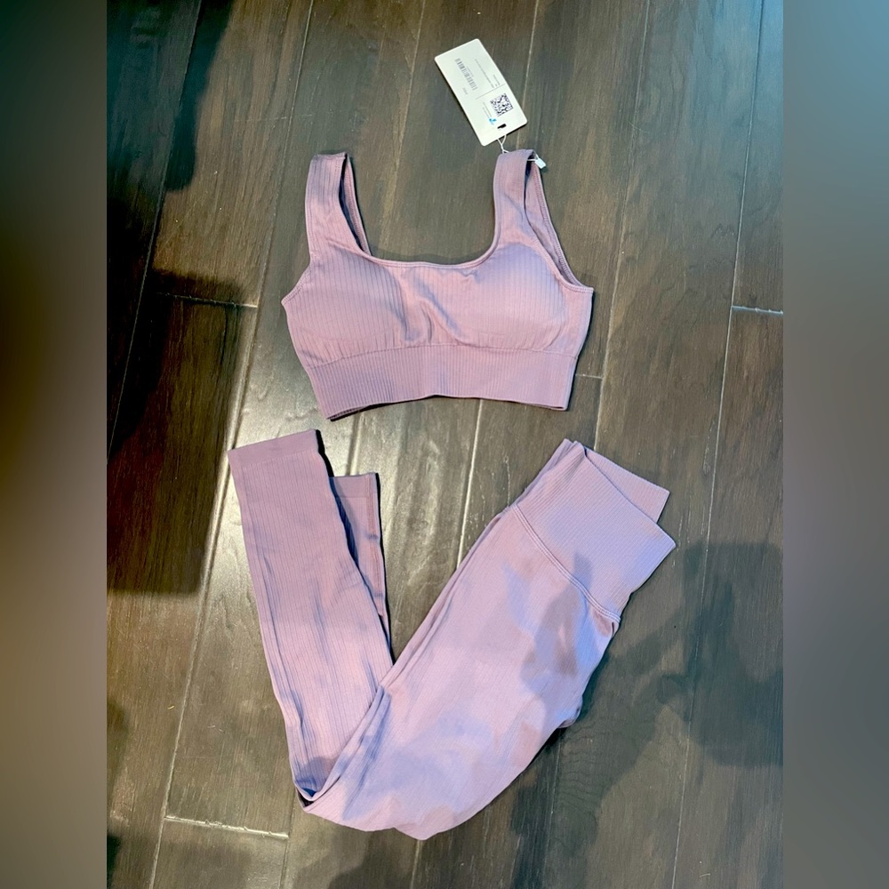 Amazon ribbed set- never worn
